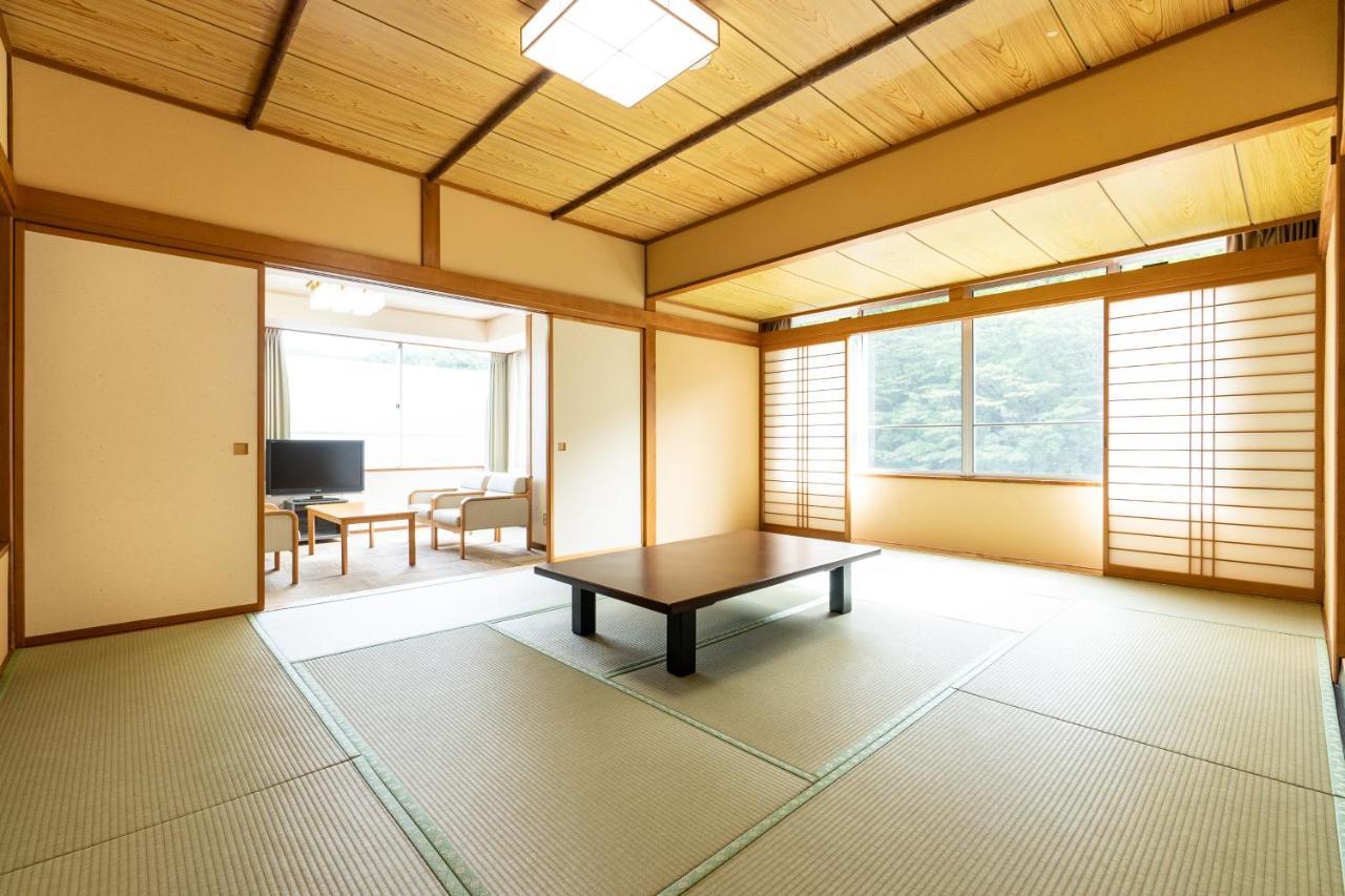 Ooedo Onsen Monogatari Kounkaku Hotel Osaki  Eksteriør billede